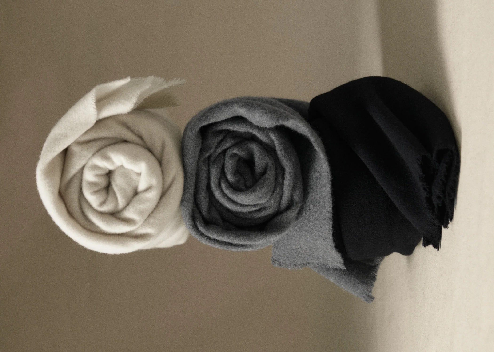 SCARVES