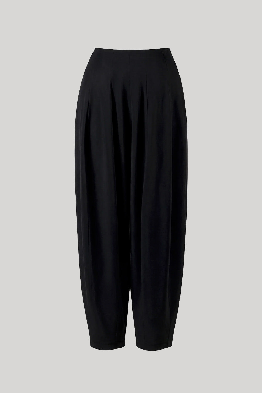 Black pleated cropped trousers 