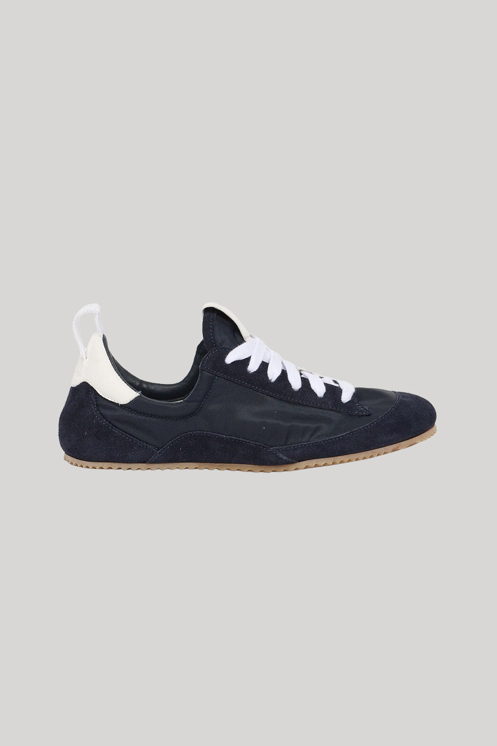 Navy blue sneaker 