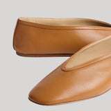 Le Monde Beryl | Luna Slipper in Camel Leather