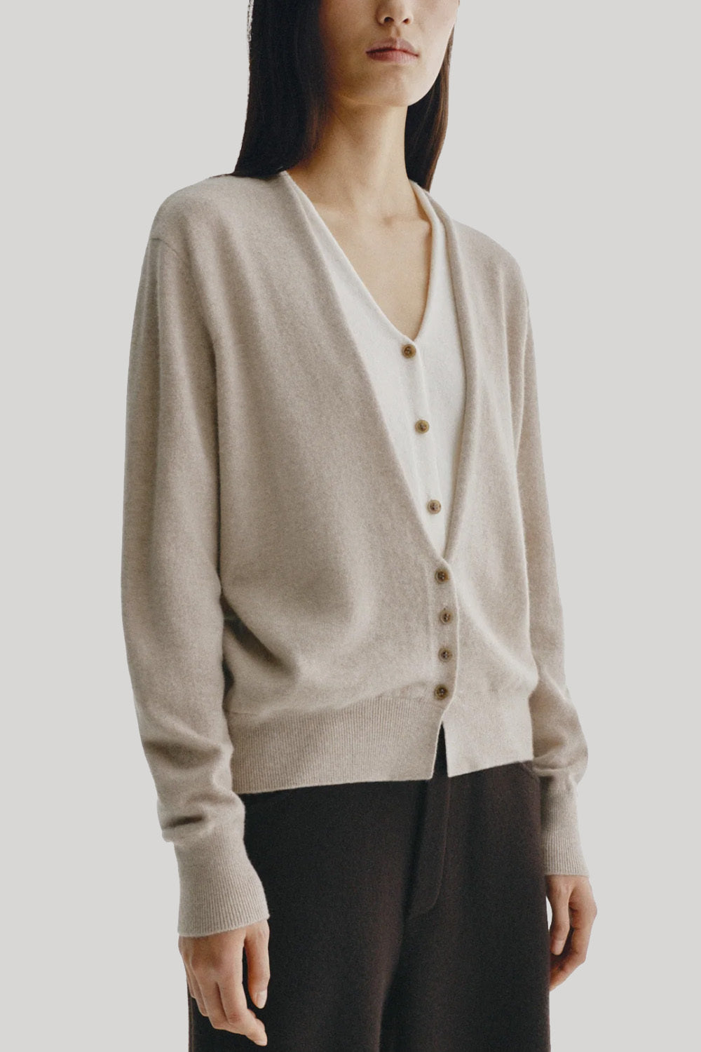 Sand cardigan with cream layer