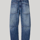 Mid wash blue jeans in barrel cut