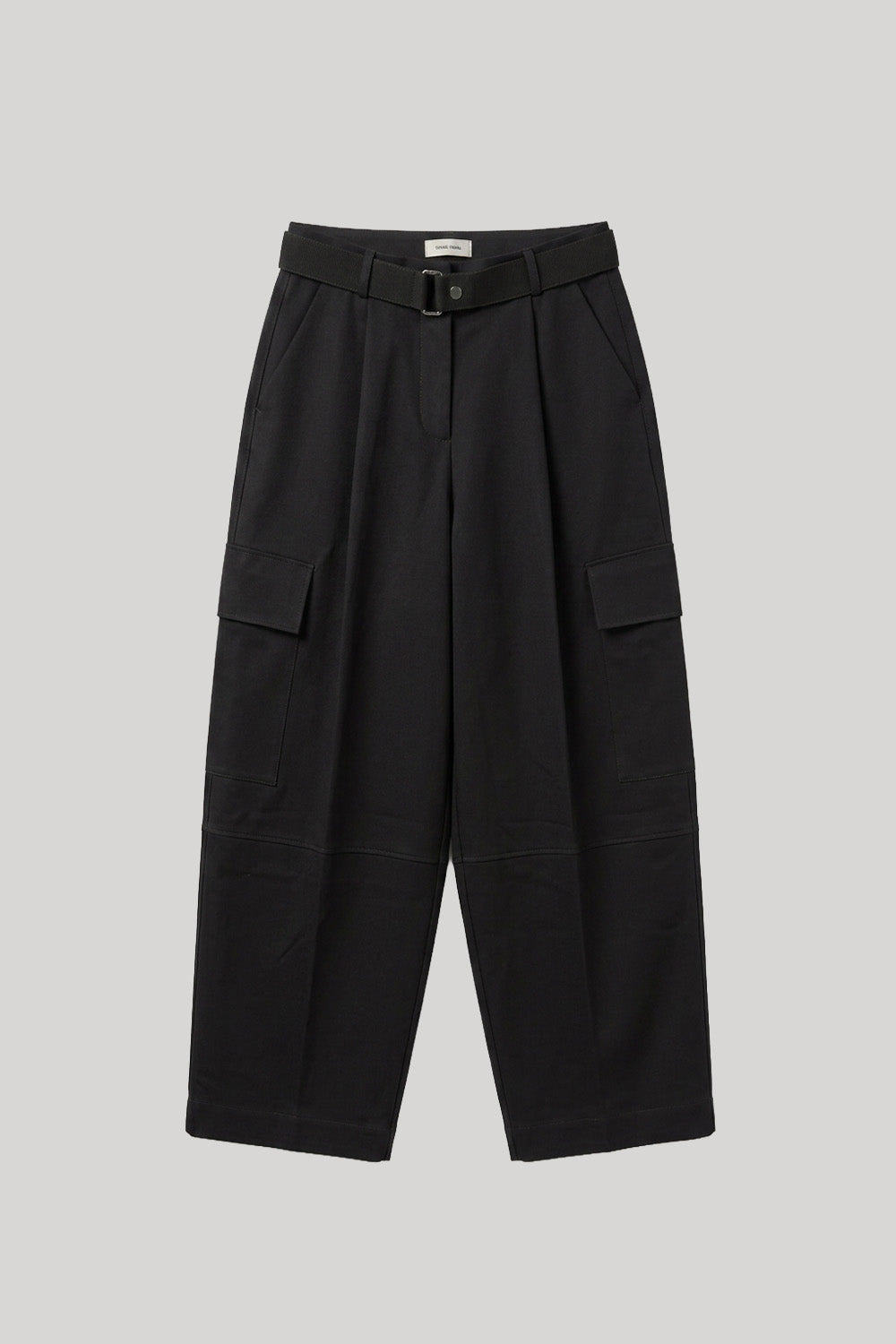 Black wide-leg cropped trousers from Parosh w with a matching belt, pleated front, and flap cargo pockets, shown flat on a light gray background.
